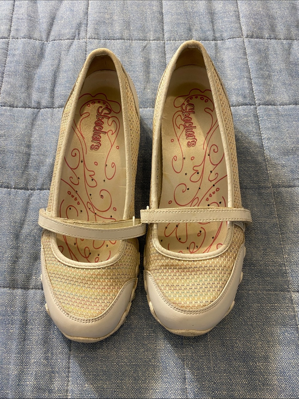 Skechers Women's Cream/Tan Mary Jane Casual Flats
